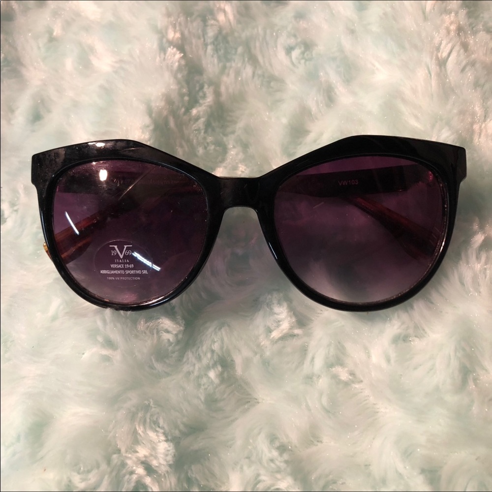 Versace sunglasses 1969 V